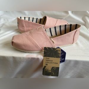 TOMS The Venice Collection, in Pink, Size 9.5